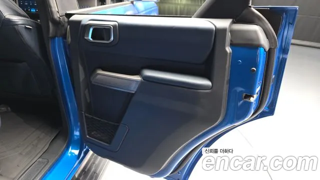 Ford Bronco 2022 — фото 15