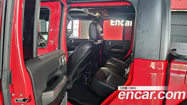 Jeep Gladiator 2021 — фото 11