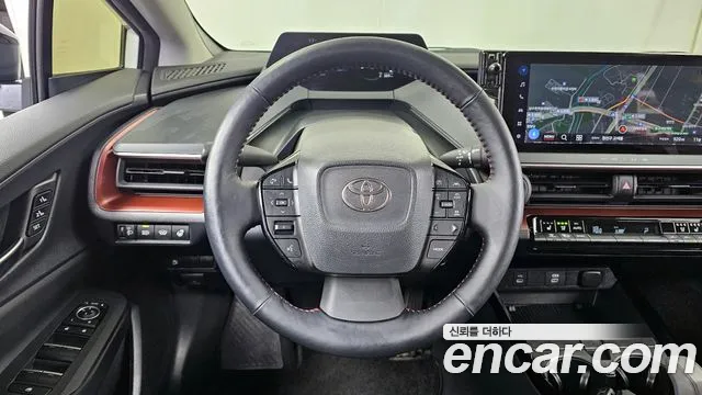 Toyota Prius 2024 — фото 13