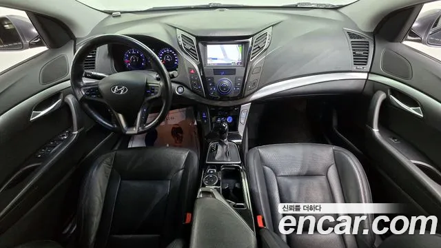 Hyundai i40 2017 — фото 10