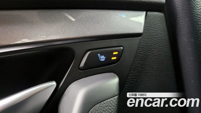 Hyundai i40 2017 — фото 19