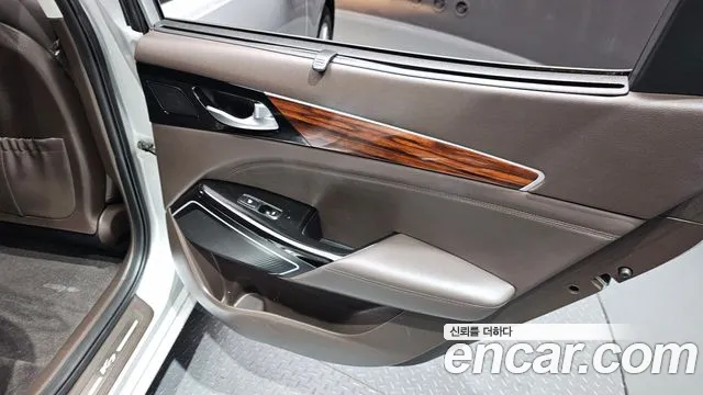 Kia K7 2016 — фото 15