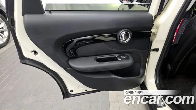Mini Clubman 2017 — фото 15