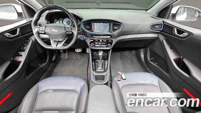 Hyundai Ioniq 2016 — фото 10
