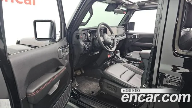 Jeep Wrangler 2025 — фото 10