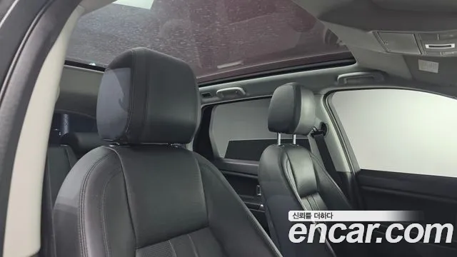 Land Rover Discovery Sport 2018 — фото 16