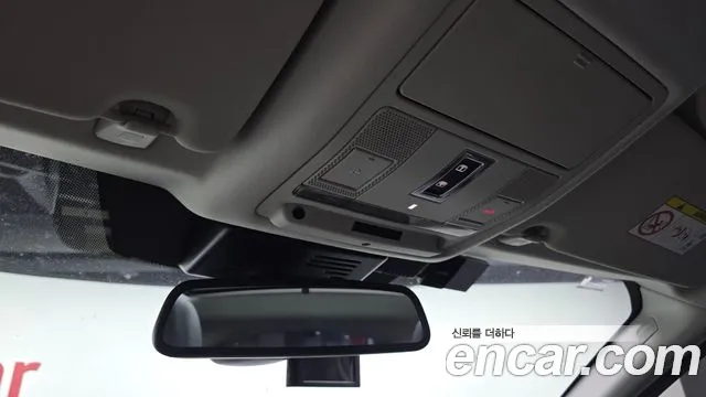 Land Rover Discovery Sport 2018 — фото 19