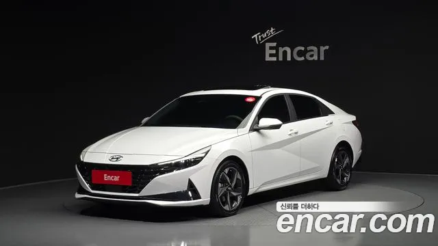 Hyundai AVANTE 2021 — фото 1