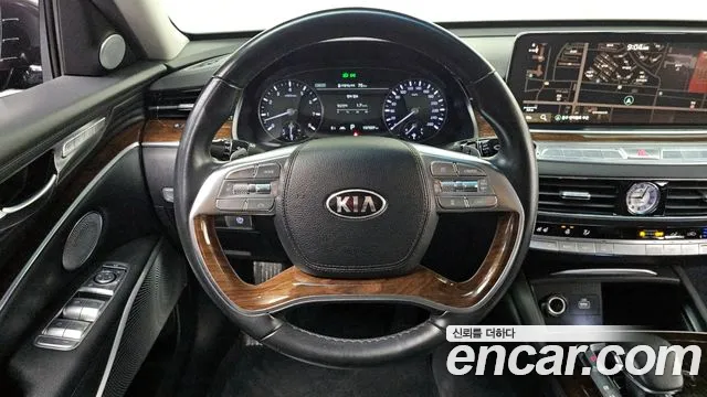 Kia K9 2019 — фото 13