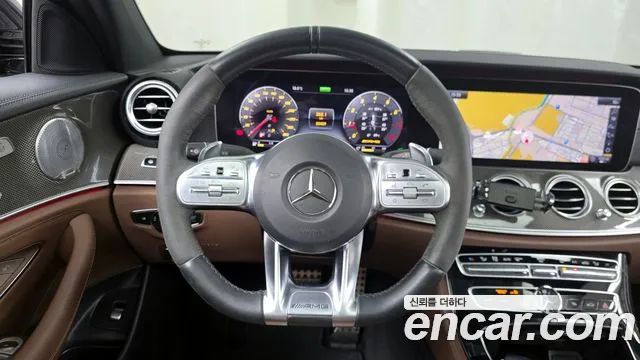 Mercedes-Benz E-Class 2019 — фото 13