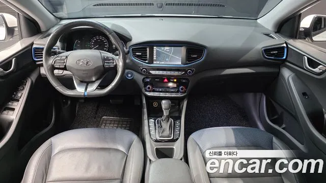 Hyundai Ioniq 2016 — фото 10