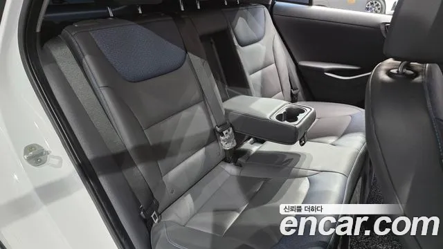 Hyundai Ioniq 2016 — фото 17
