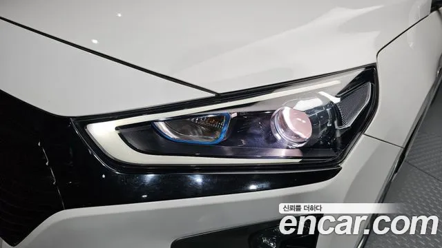 Hyundai Ioniq 2016 — фото 8