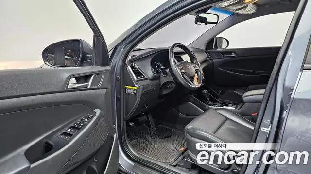 Hyundai Tucson 2018 — фото 13