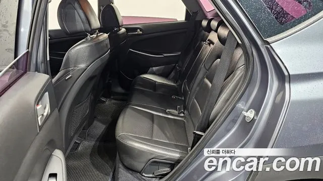 Hyundai Tucson 2018 — фото 18