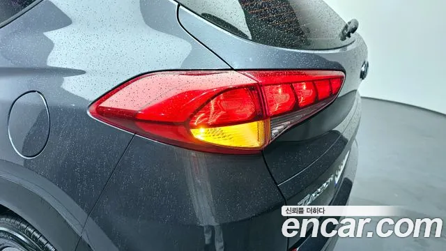 Hyundai Tucson 2018 — фото 9