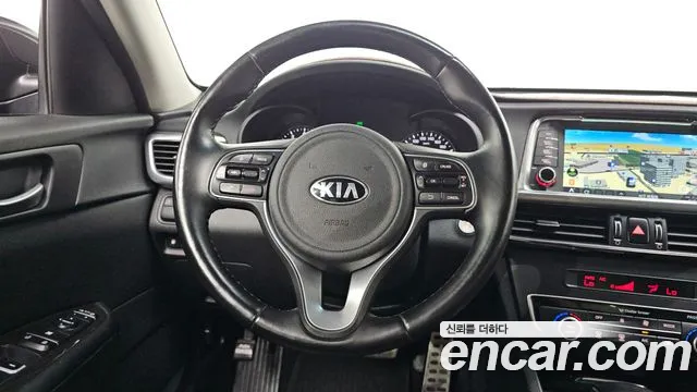Kia K5 2018 — фото 11