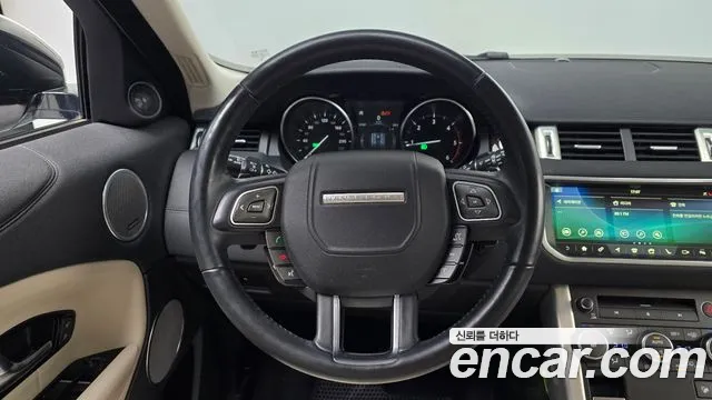 Land Rover Range Rover Evoque 2018 — фото 18