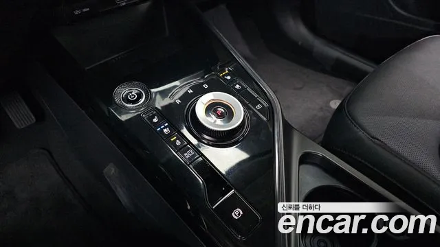 Kia Niro 2024 — фото 12