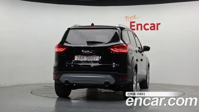 Ford Kuga 2016 — фото 4