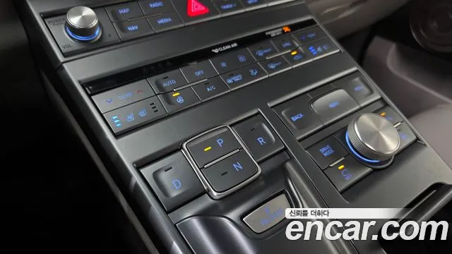 Hyundai Nexo 2023 — фото 12