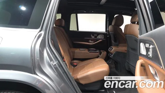 Mercedes-Benz GLS-Class 2025 — фото 16