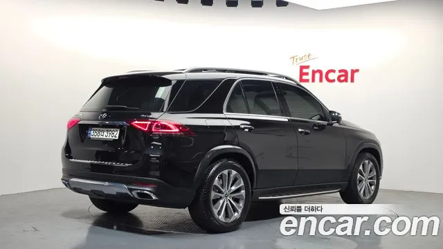 Mercedes-Benz GLE-Class 2021 — фото 2