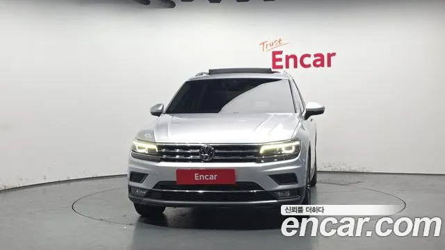 Volkswagen Tiguan 2018 — фото 3