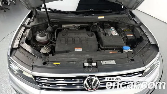 Volkswagen Tiguan 2018 — фото 6