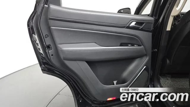 KG_Mobility_Ssangyong Rexton 2020 — фото 14