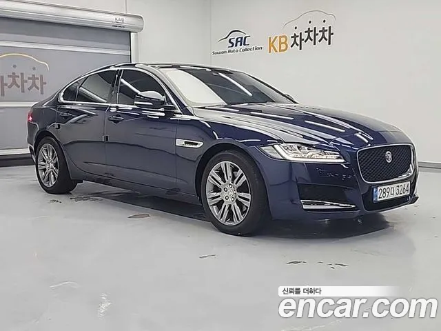 Jaguar XF 2017 — фото 5