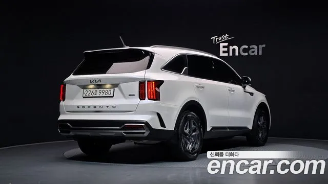 Kia Sorento 2022 — фото 2