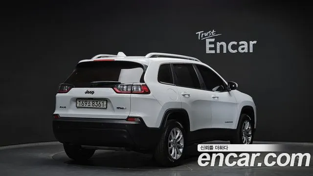 Jeep Cherokee 2019 — фото 2