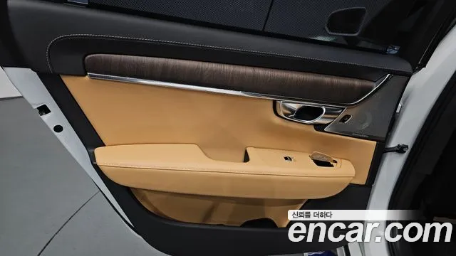 Volvo S90 2024 — фото 14