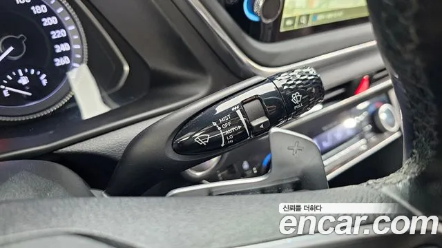 Hyundai Sonata 2022 — фото 19