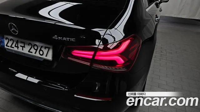 Mercedes-Benz A-Class 2021 — фото 9