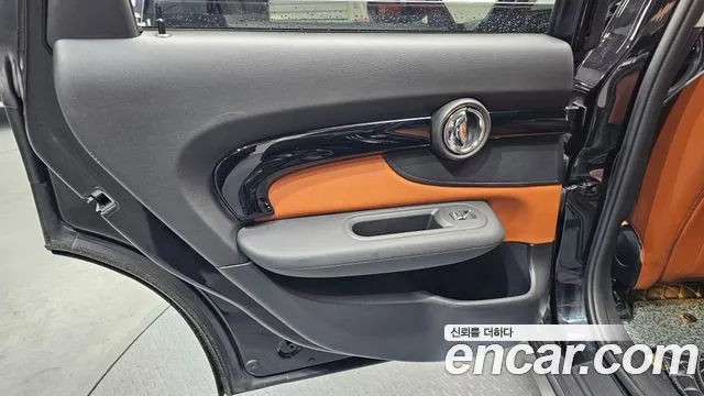 Mini Clubman 2022 — фото 15