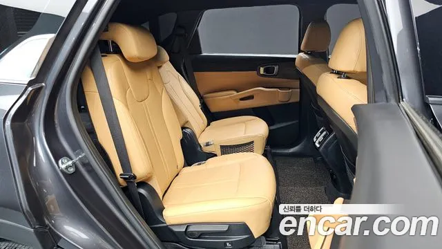 Kia Sorento 2021 — фото 17