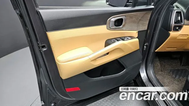 Kia Sorento 2021 — фото 14