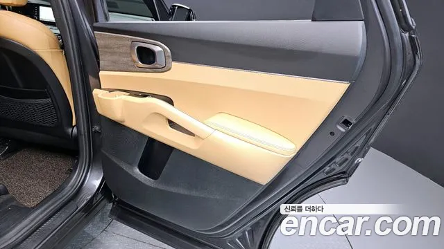 Kia Sorento 2021 — фото 15