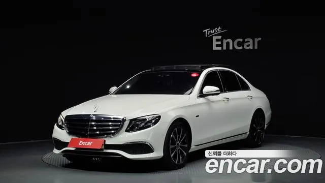 Mercedes-Benz E-Class 2019 — фото 1