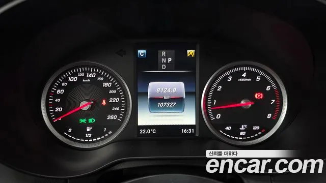 Mercedes-Benz C-Class 2017 — фото 10