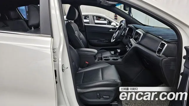 Kia Sportage 2020 — фото 11