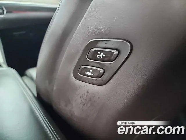 Genesis G90 2019 — фото 14