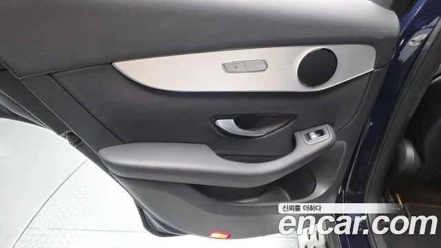 Mercedes-Benz GLC-Class 2019 — фото 15