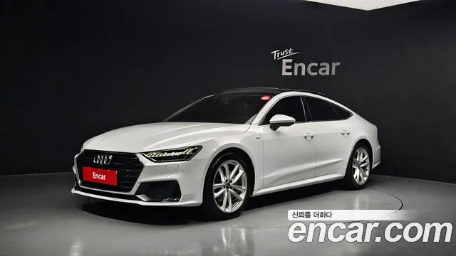 Audi A7 2022 — фото 1