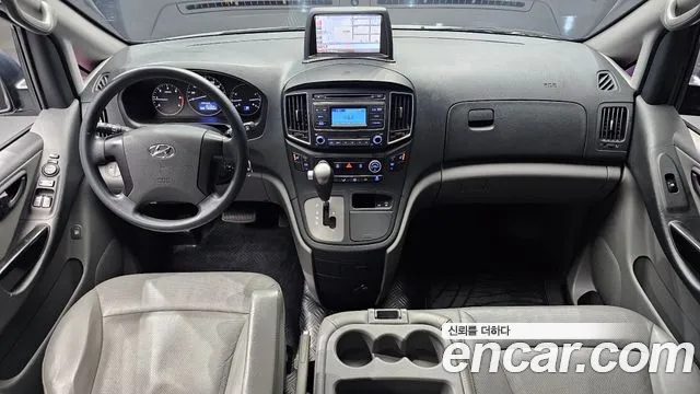 Hyundai Starex 2018 — фото 7