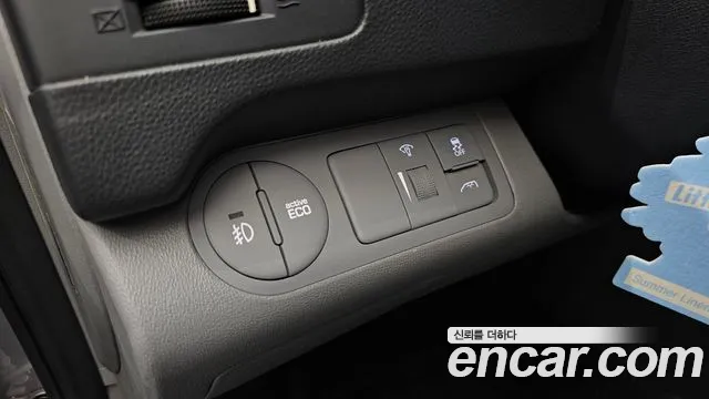 Hyundai Starex 2018 — фото 17
