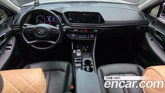 Hyundai Sonata 2020 — фото 10