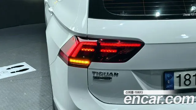 Volkswagen Tiguan 2020 — фото 9
